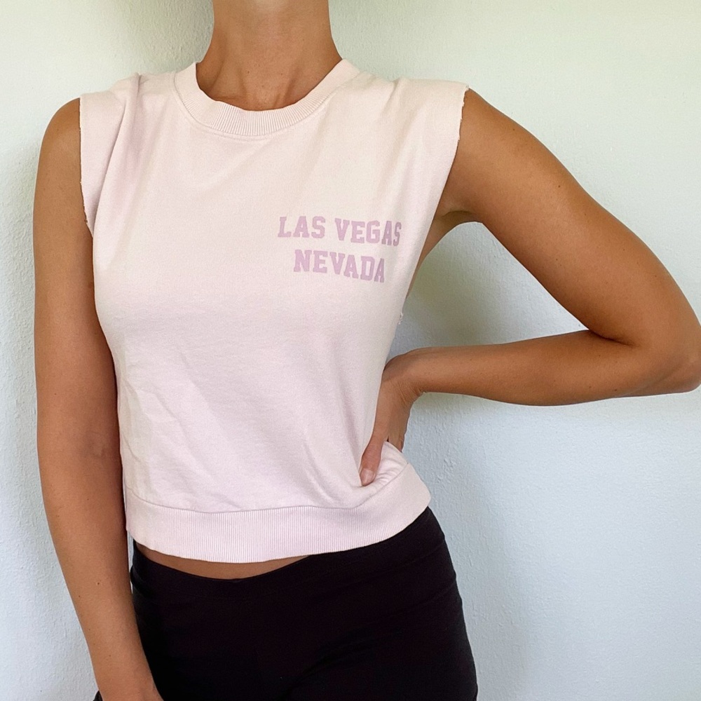 ZARA Las Vegas Nevada purple cropped cut off sweatshirt size medium